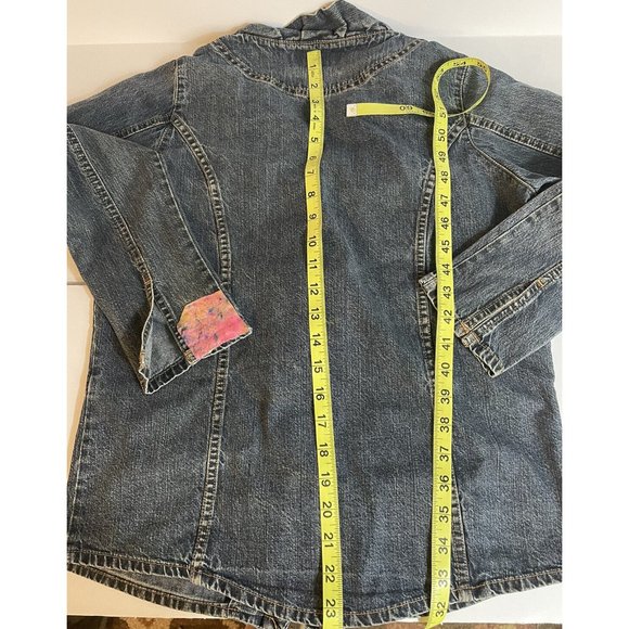 Wrangler Blues Jean Jacket Size Small Ruffles Fitted Denim Split Cuffs Pockets - Picture 9 of 10